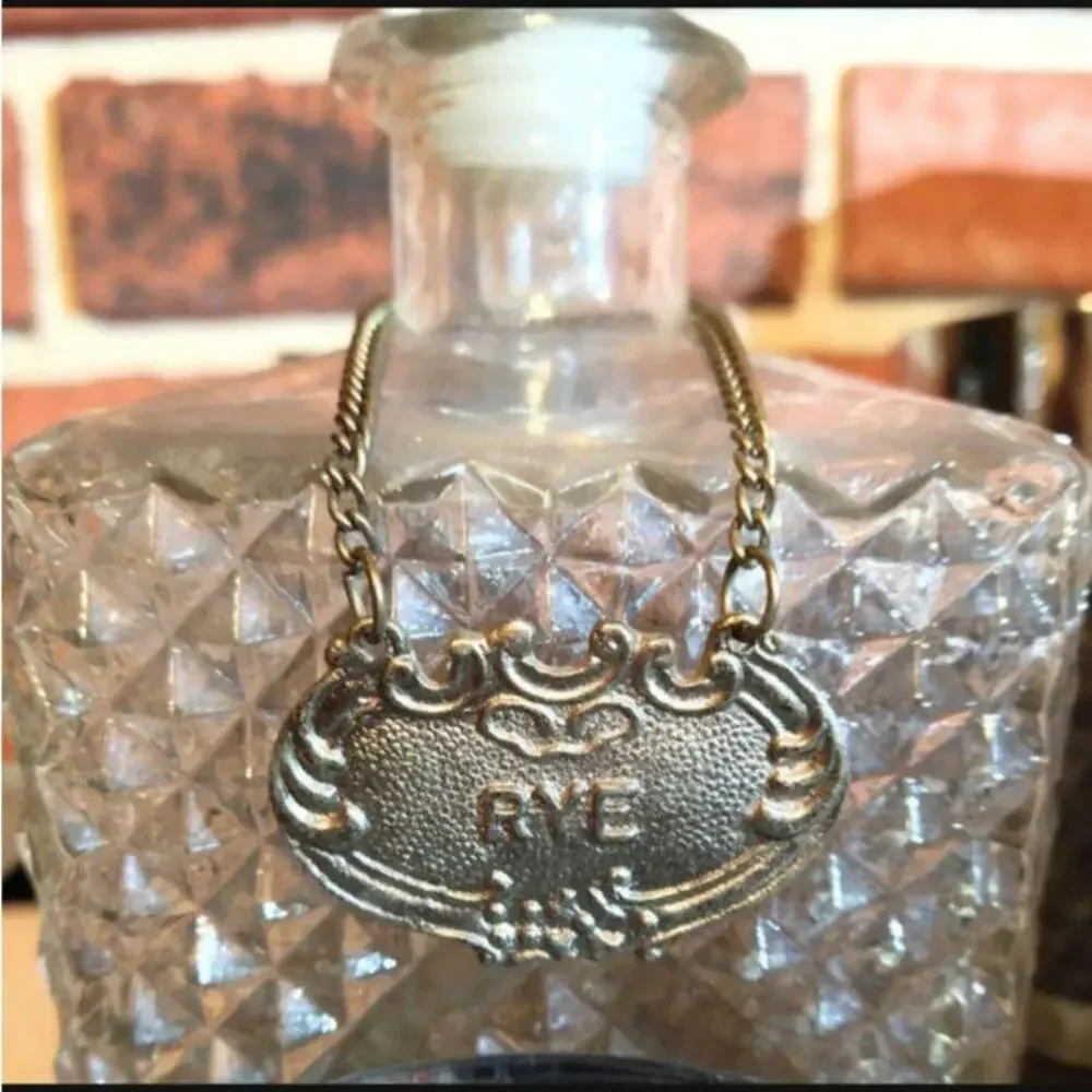 60's Vintage Dorothy Thorpe Crystal Decanters Silver Luster Glasses Ice Bucket
